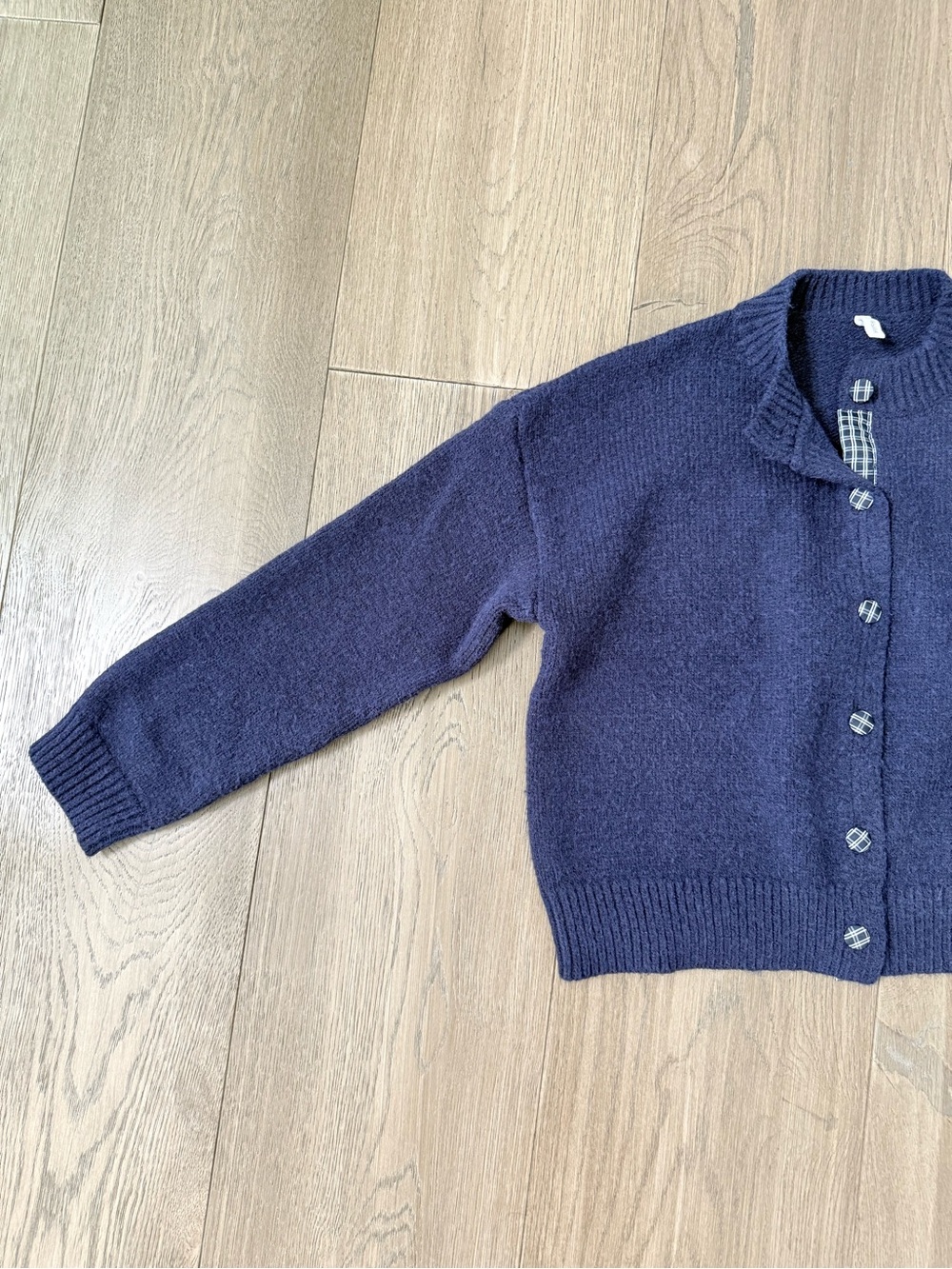 Wishlist Oversized Navy Blue Plaid Button Crew Neck Cardigan Sweater Medium